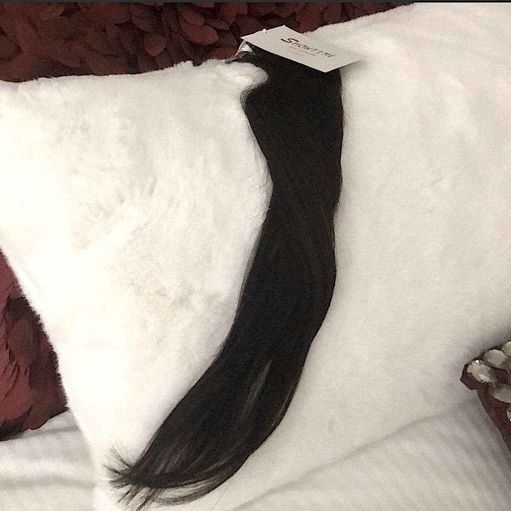 NWT 18"inch Tape In Hair by Showtime Hair Color 1